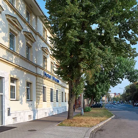 Hotel Nikolas-3